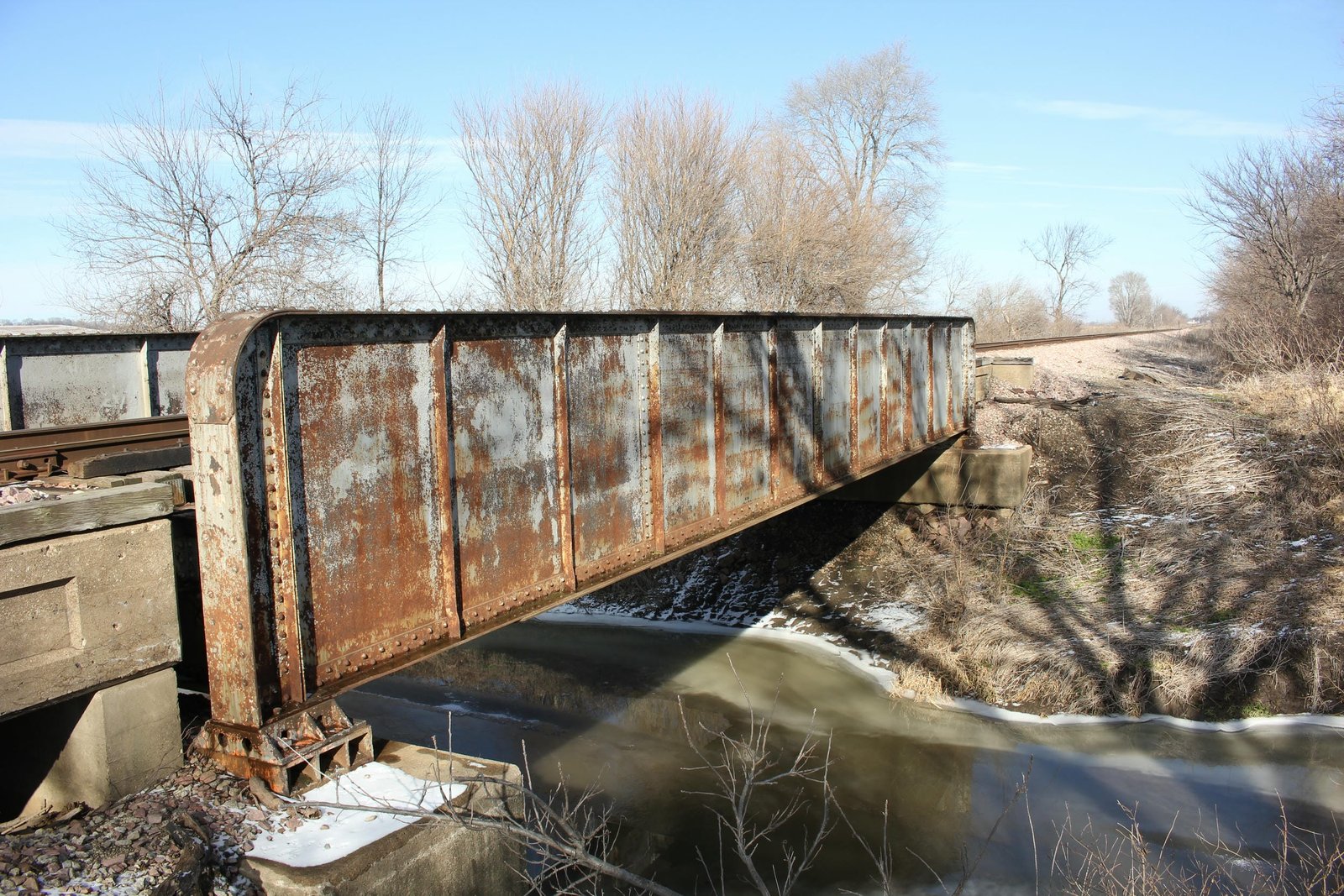 Main span